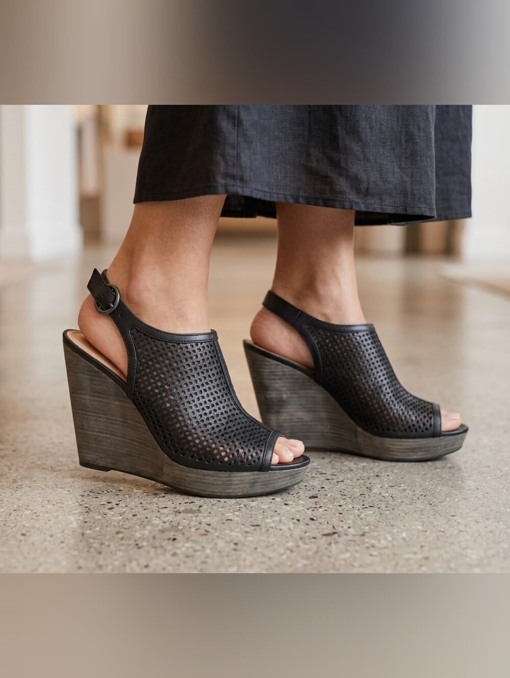 COACH Jaklyn Black Perforated Leather Wedge Sandals Size 8B